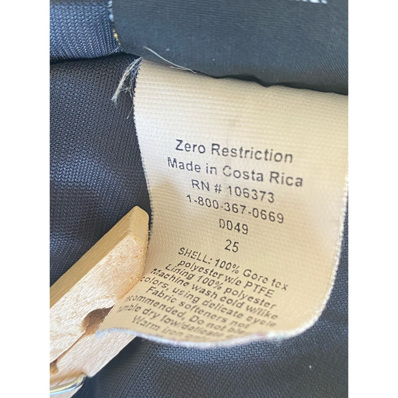 Zero Restriction Women's Michelle Gore-Tex Zip Jacket Black Size Medium - Picture 8 of 11